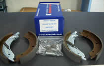 Knott Brake Shoe Set